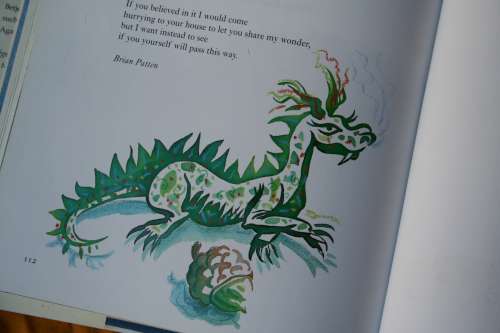 Dragon illustration in the Oxford Treasury of Classic Poems