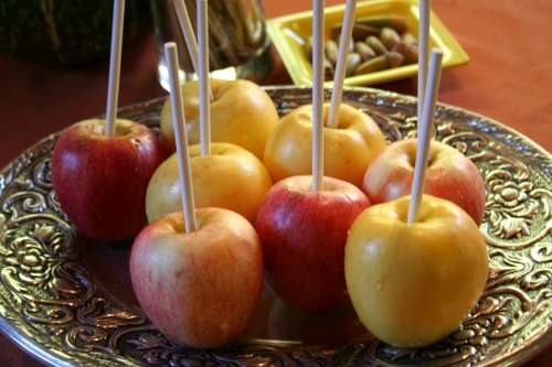 Caramel apples, before ...